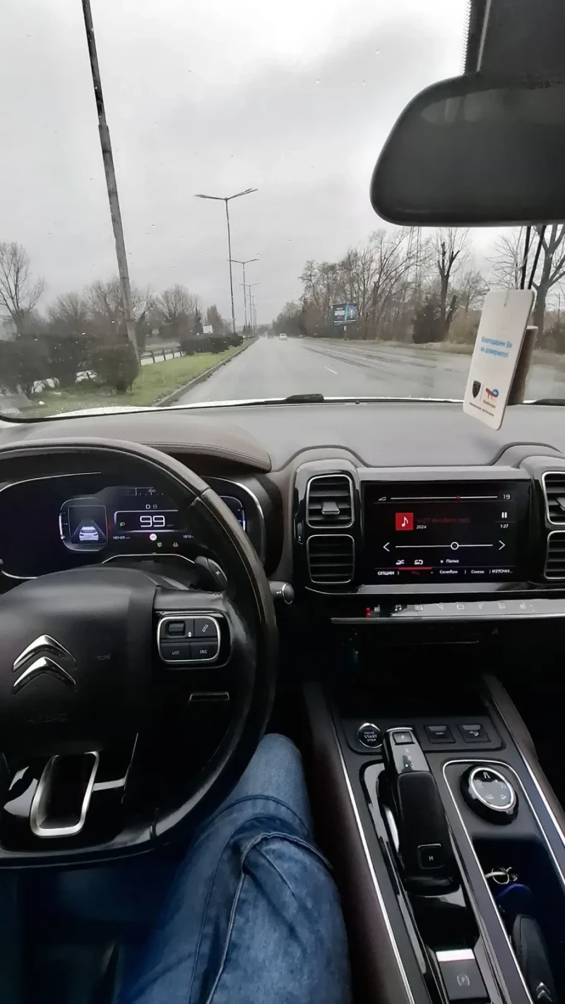 Citroen C5 Aircross, снимка 8 - Автомобили и джипове - 52529591