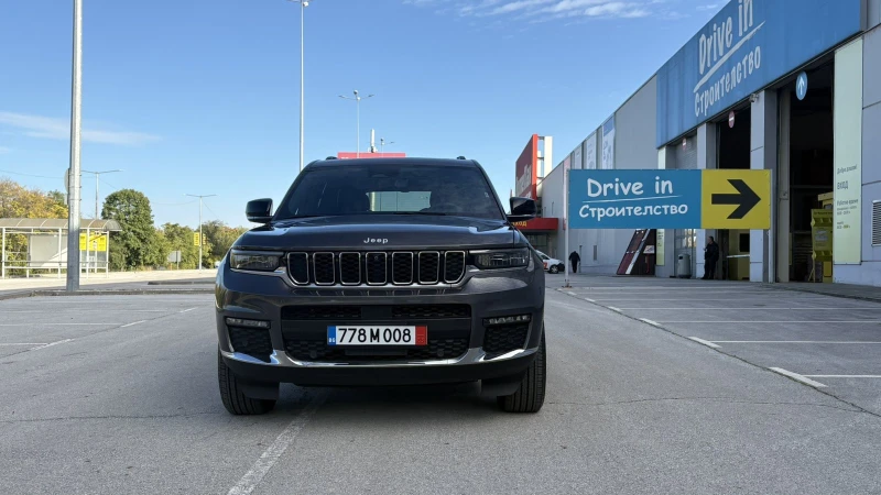 Jeep Grand cherokee 3.6 LIMITED 49 k km. 7 местен ПРОМО ДО 01.2026г., снимка 4 - Автомобили и джипове - 52450563