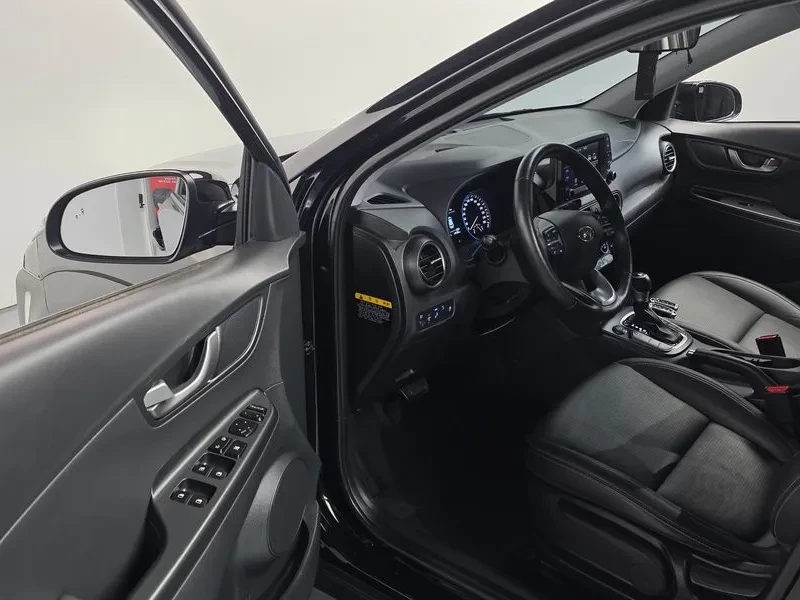 Hyundai Kona 1.6, снимка 12 - Автомобили и джипове - 54639986