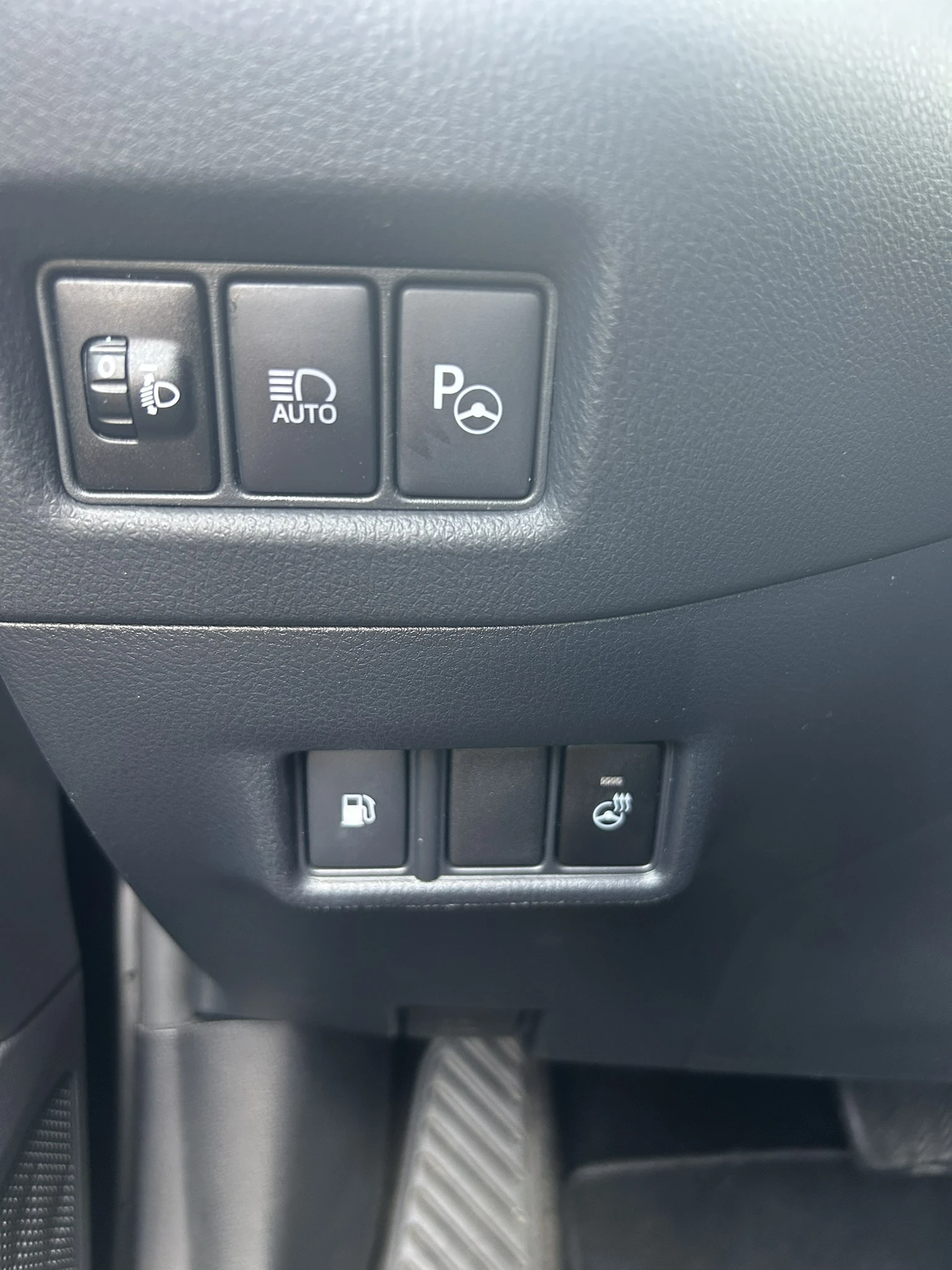 Toyota C-HR 1.8 Hybrid SWISS | Mobile.bg   15