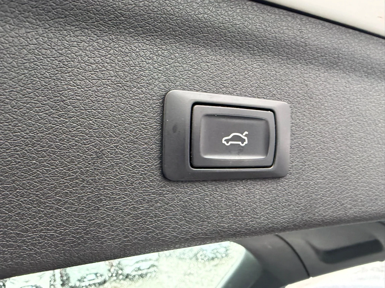 Audi Q3 2.0TDI 150кс quattro* S-Tronic* ПЕРФЕКТЕН*  - изображение 6