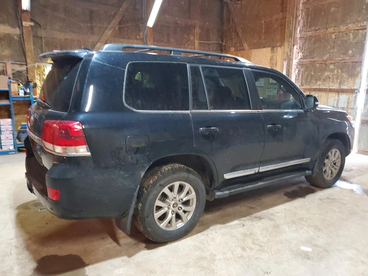 Toyota Land cruiser 5.7l Base, снимка 3 - Автомобили и джипове - 54914183