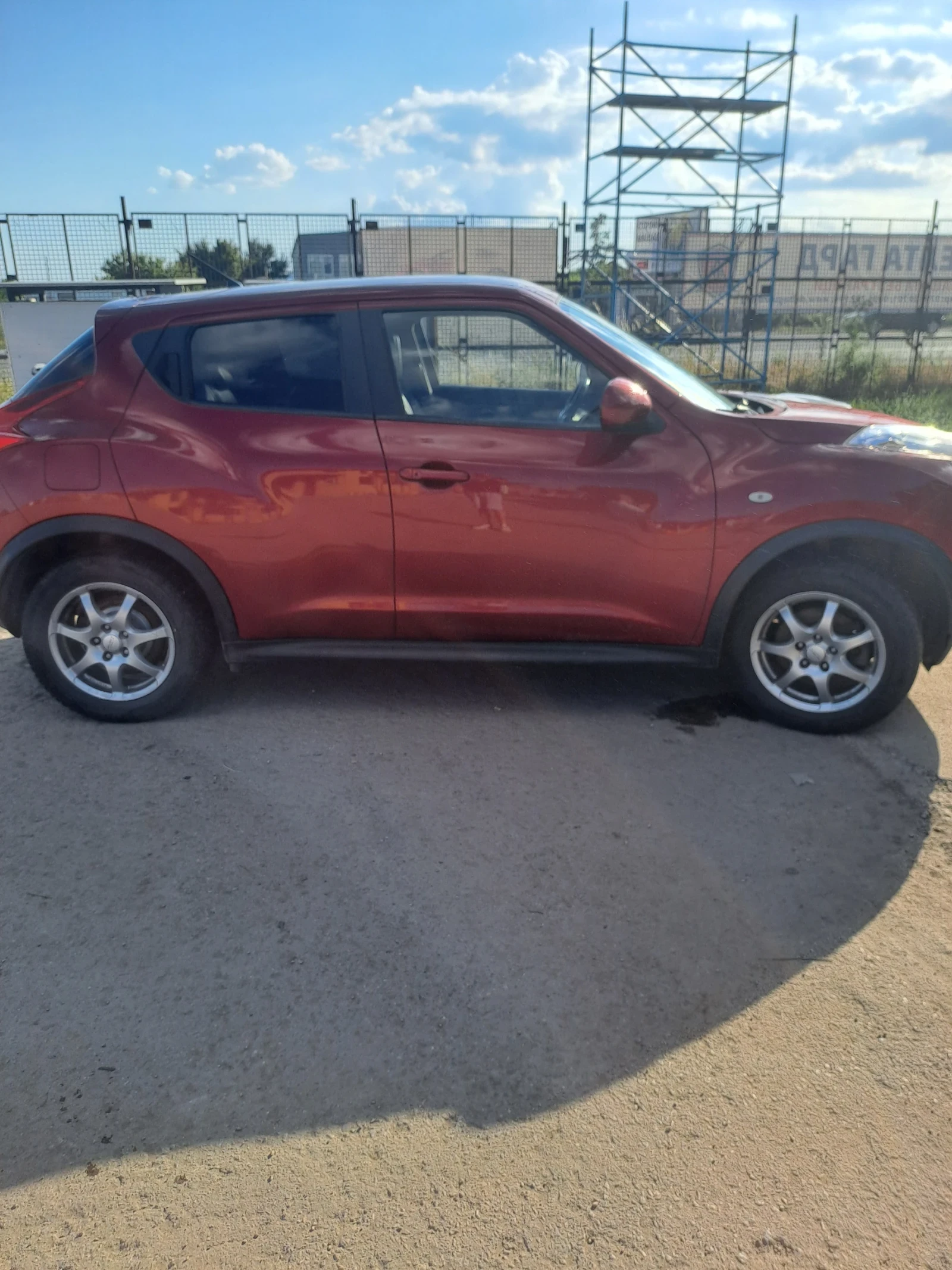 Nissan Juke, снимка 13 - Автомобили и джипове - 55052113