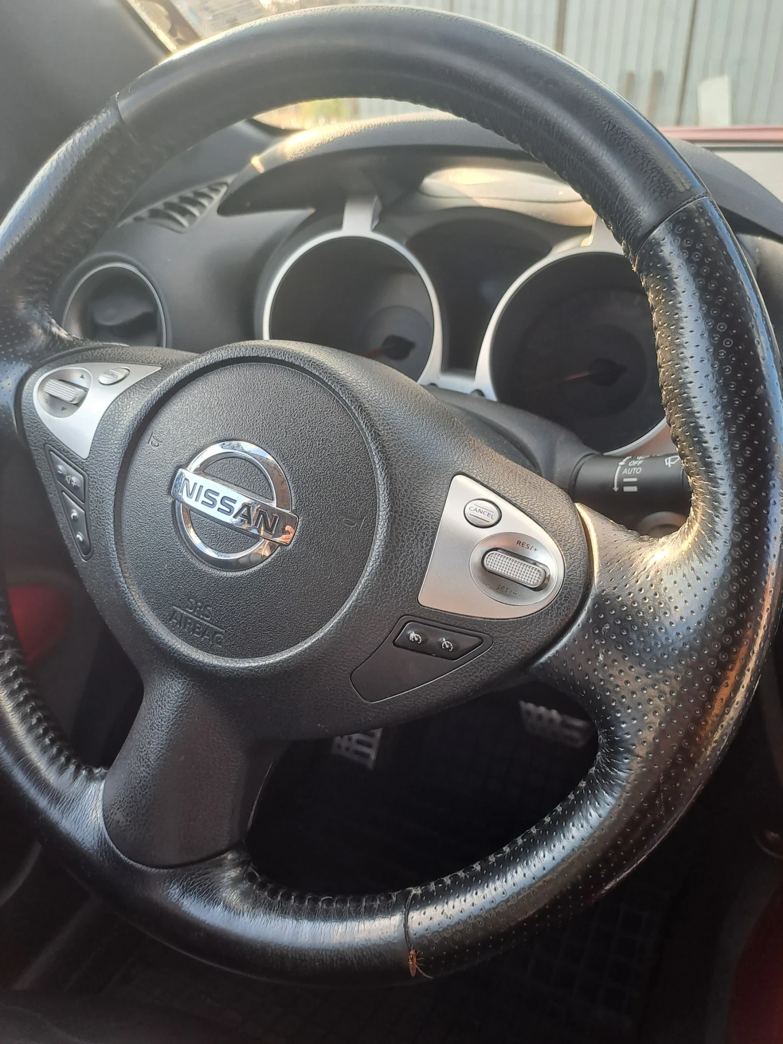 Nissan Juke, снимка 8 - Автомобили и джипове - 55052113
