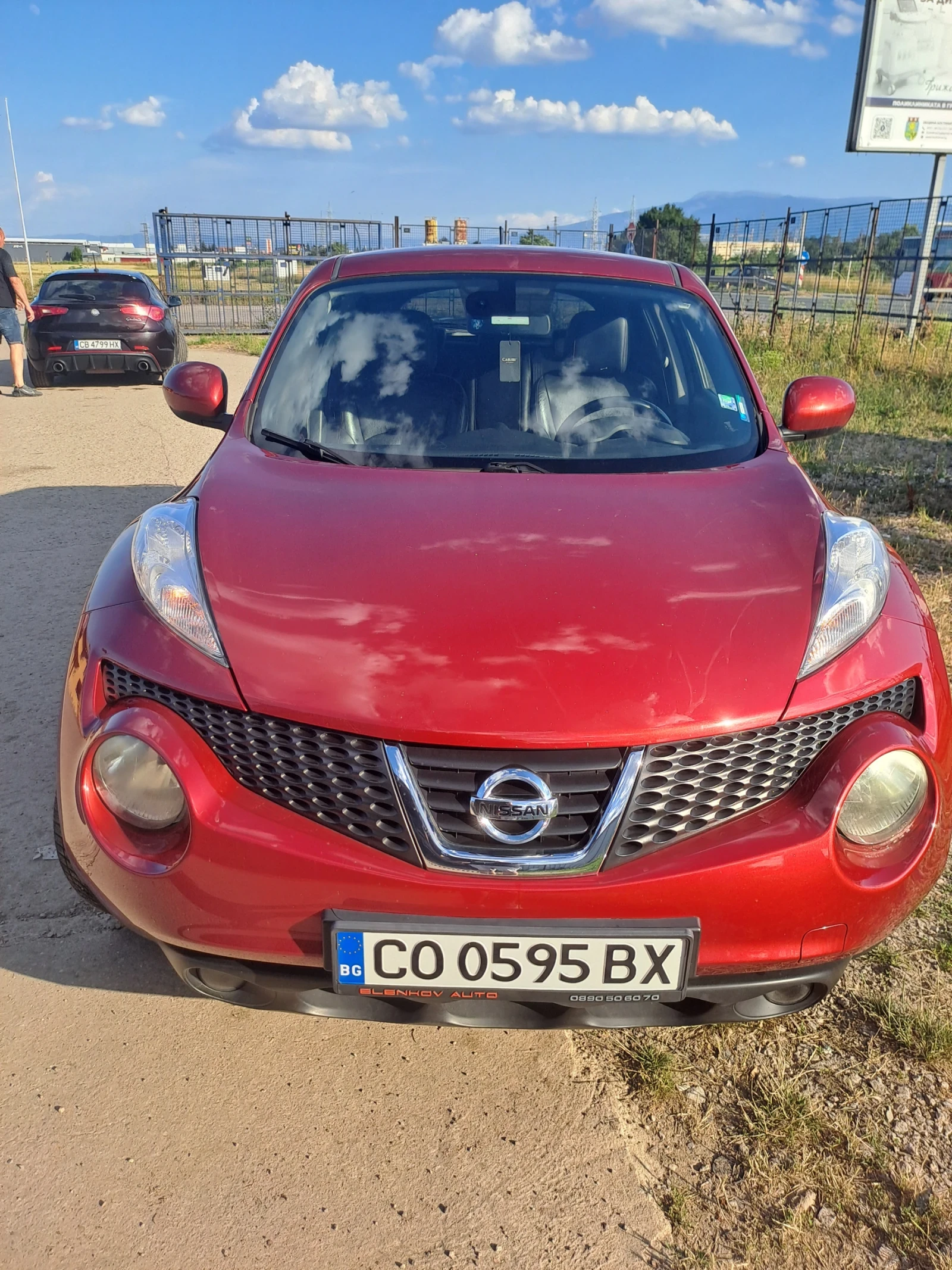 Nissan Juke, снимка 11 - Автомобили и джипове - 55052113
