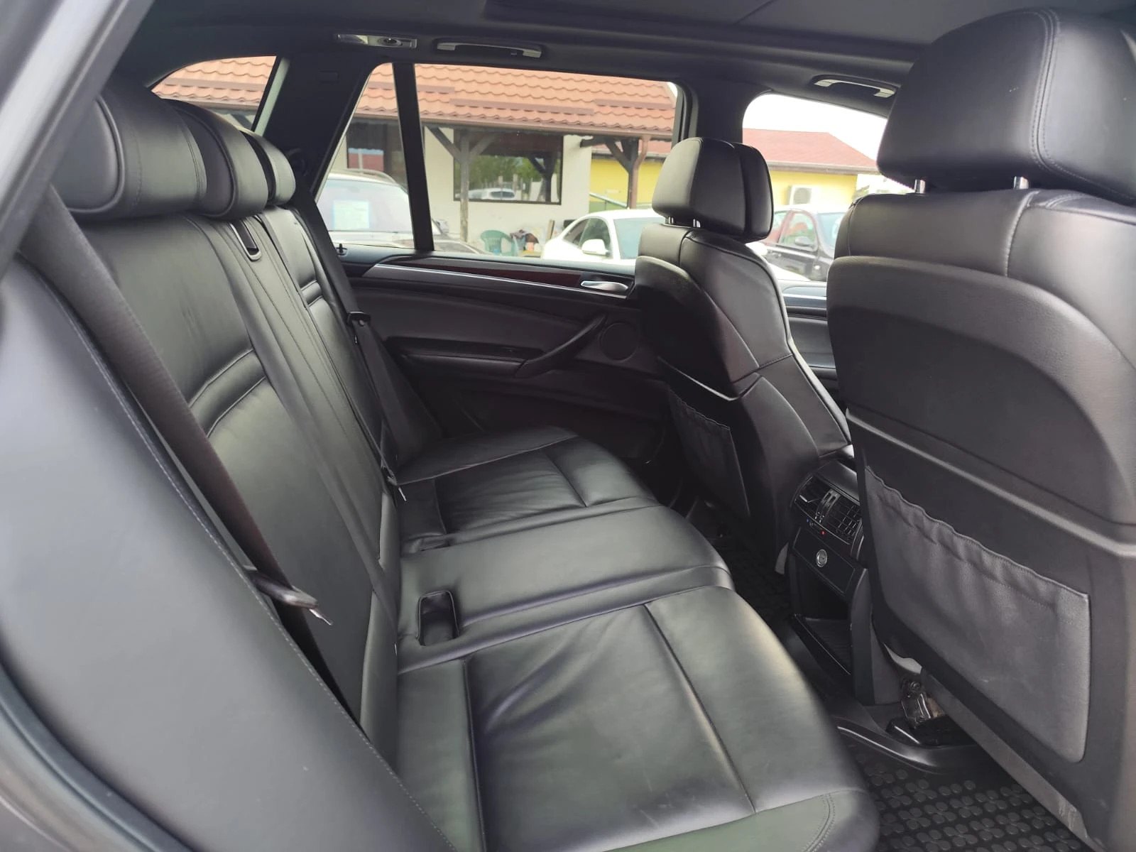 BMW X5 3.0 дизел 286 коня M-Paket, снимка 13 - Автомобили и джипове - 55375892