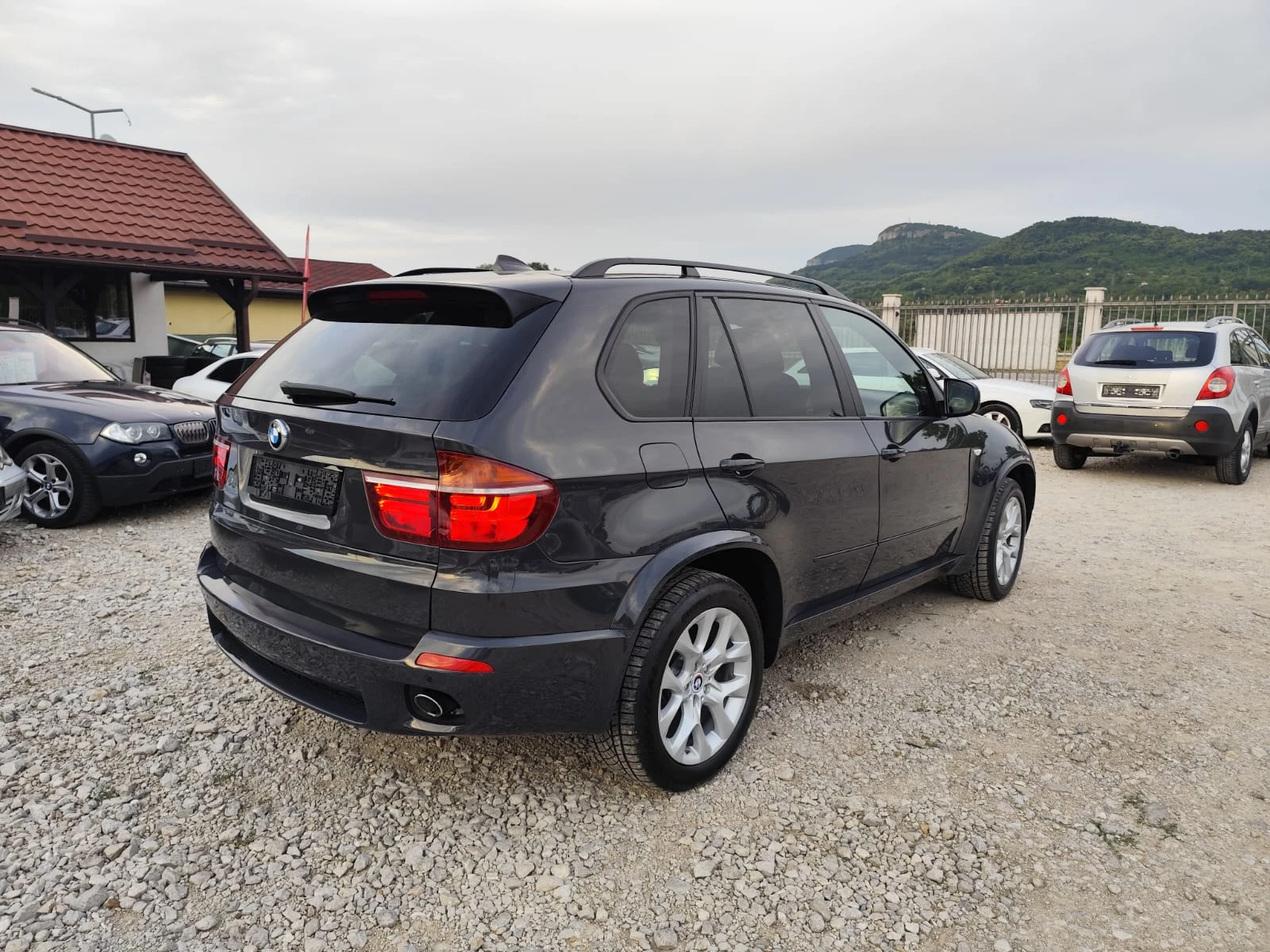 BMW X5 3.0 дизел 286 коня M-Paket, снимка 5 - Автомобили и джипове - 55375892