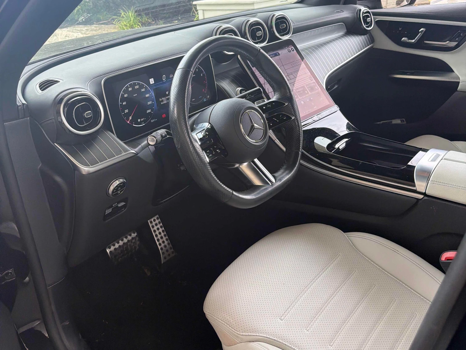 Mercedes-Benz GLC * 300 * CARFAX * , снимка 5 - Автомобили и джипове - 55993671