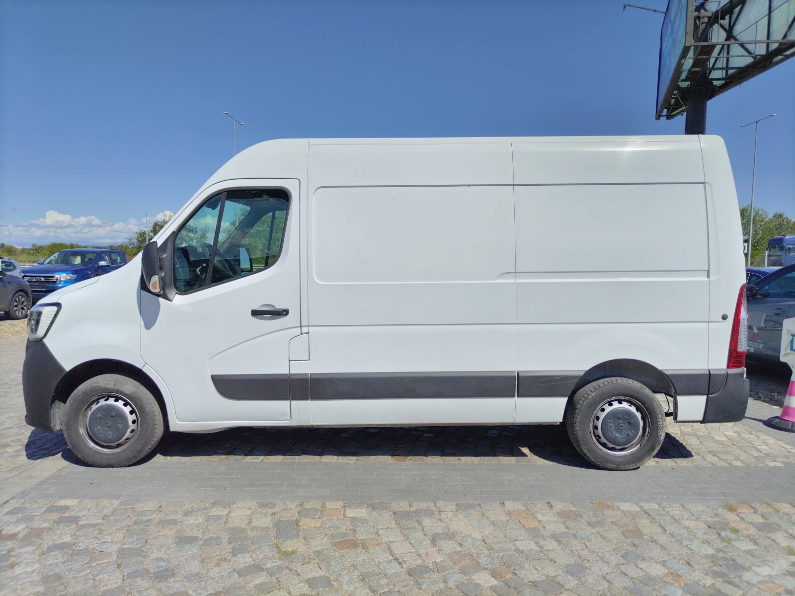 Renault Master 2.3dCi/135к.с/ L2H2 - изображение 4
