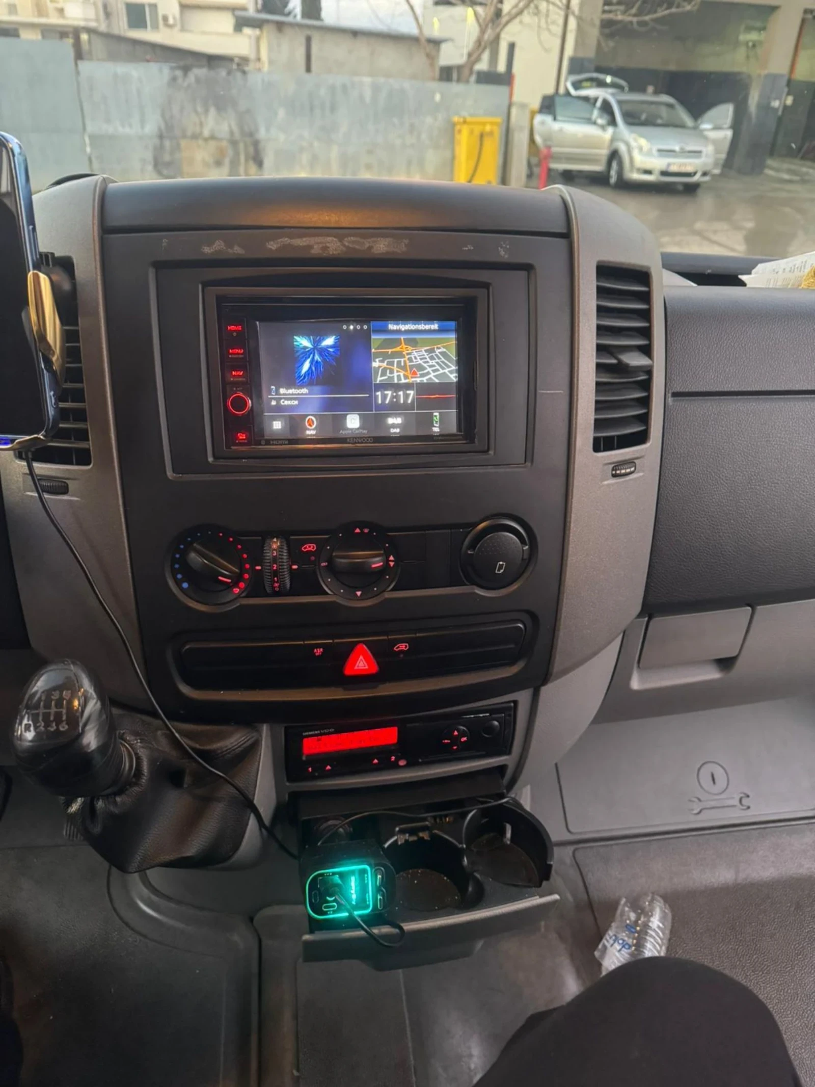 VW Crafter, снимка 6 - Бусове и автобуси - 53727982