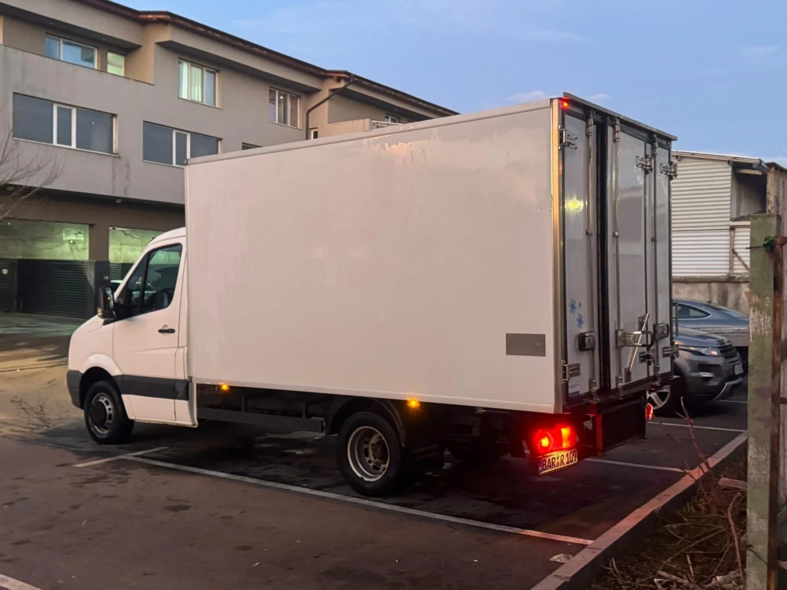 VW Crafter, снимка 2 - Бусове и автобуси - 53727982