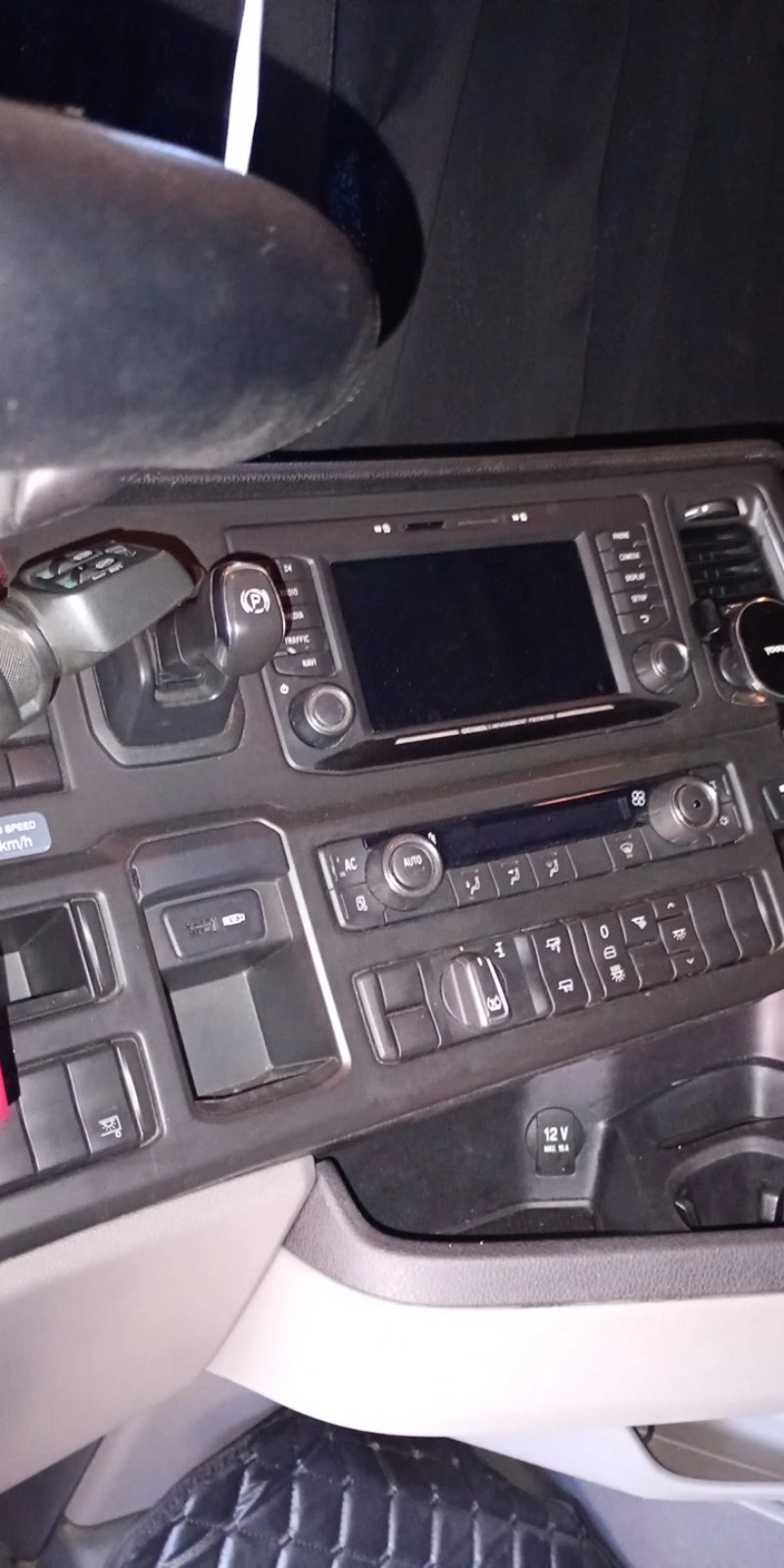 Scania R 410, снимка 3 - Камиони - 54317310