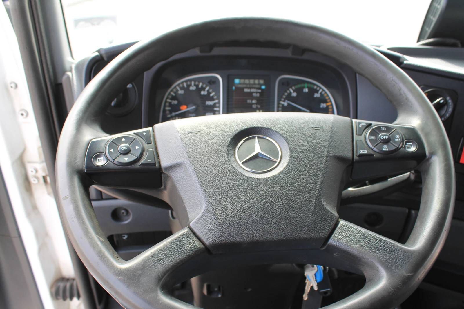 Mercedes-Benz Atego 1221, снимка 10 - Камиони - 52090687