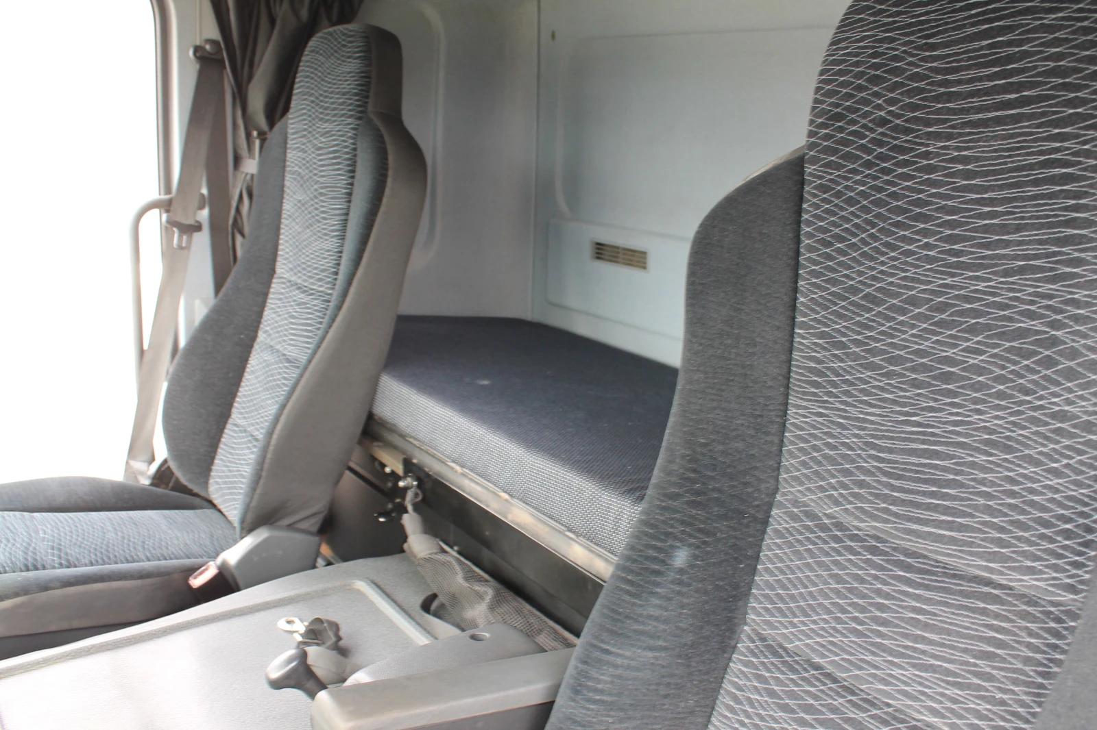 Mercedes-Benz Atego 1221, снимка 14 - Камиони - 52090687