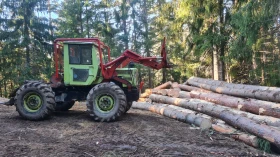 Обява за продажба на Специализирани машини Машини за дърводобив MB Trac 900 ~46 800 лв. - изображение 1