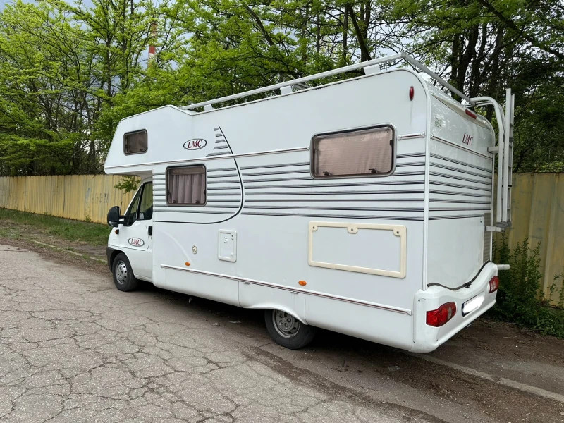 Кемпер Fiat LMC, снимка 10 - Каравани и кемпери - 52488663
