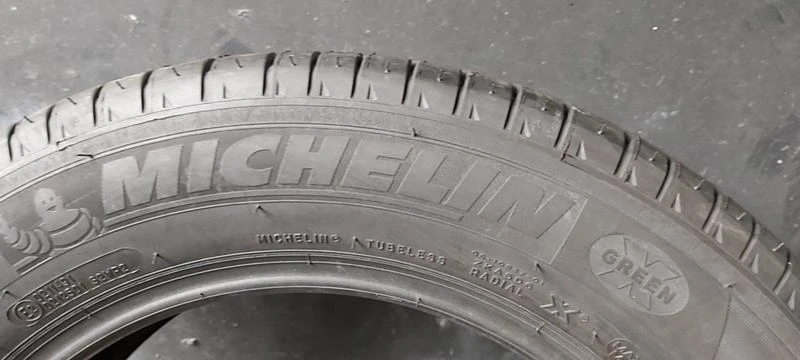 Гуми Летни 205/60R16, снимка 5 - Гуми и джанти - 30924563