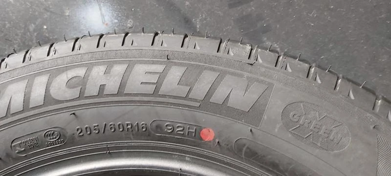 Гуми Летни 205/60R16, снимка 7 - Гуми и джанти - 30924563