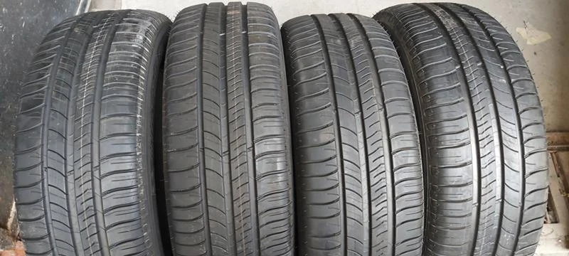 Гуми Летни 205/60R16, снимка 1 - Гуми и джанти - 30924563