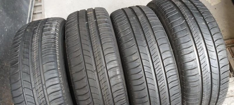 Гуми Летни 205/60R16, снимка 2 - Гуми и джанти - 30924563