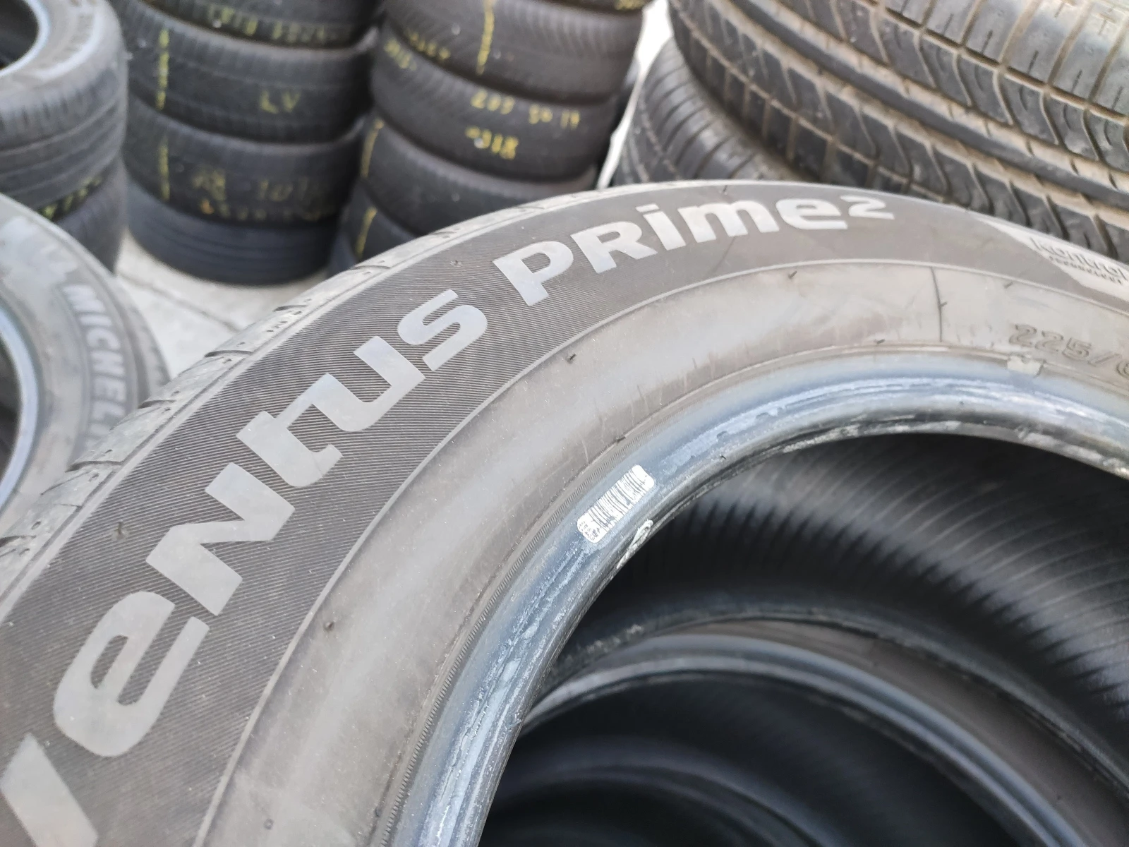 Гуми Летни 225/60R17, снимка 8 - Гуми и джанти - 54655642