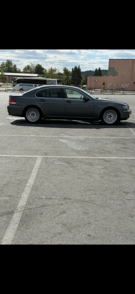 BMW 730 2006, снимка 12