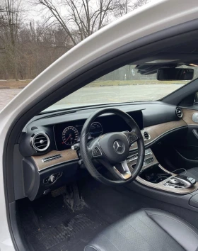 Mercedes-Benz E 300 BURMESTER * * CLEAN CARFAX * * АВТО КРЕДИТ * *  - 21899 € / 42830.72 лв. - 47438629 4