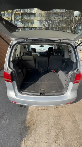 VW Touran 7 места НЕ ДЪЛЖИ МИТО - 3200 € / 6258.66 лв. - 93661241 17