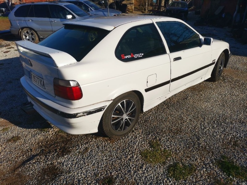 BMW 316 Compact, снимка 4 - Автомобили и джипове - 44628686