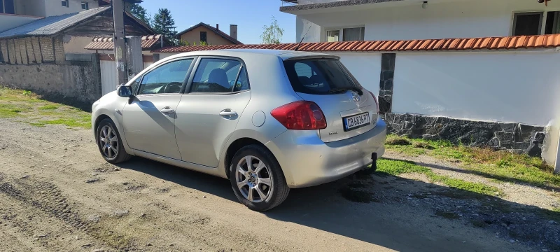 Toyota Auris, снимка 7 - Автомобили и джипове - 47414157