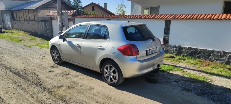 Toyota Auris, снимка 9 - Автомобили и джипове - 47414157