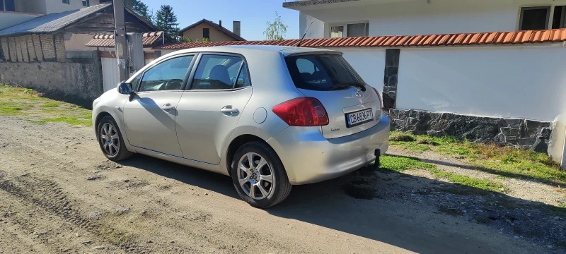 Toyota Auris, снимка 8 - Автомобили и джипове - 47414157