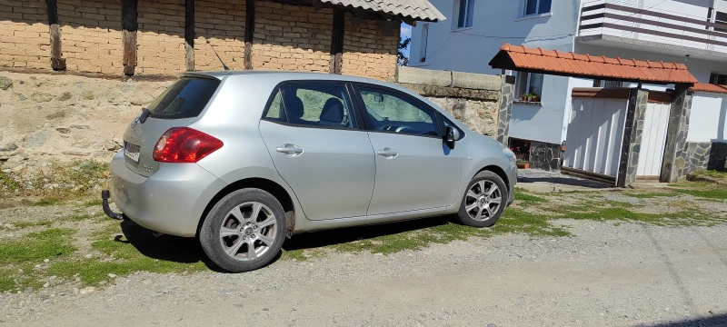 Toyota Auris, снимка 4 - Автомобили и джипове - 47414157