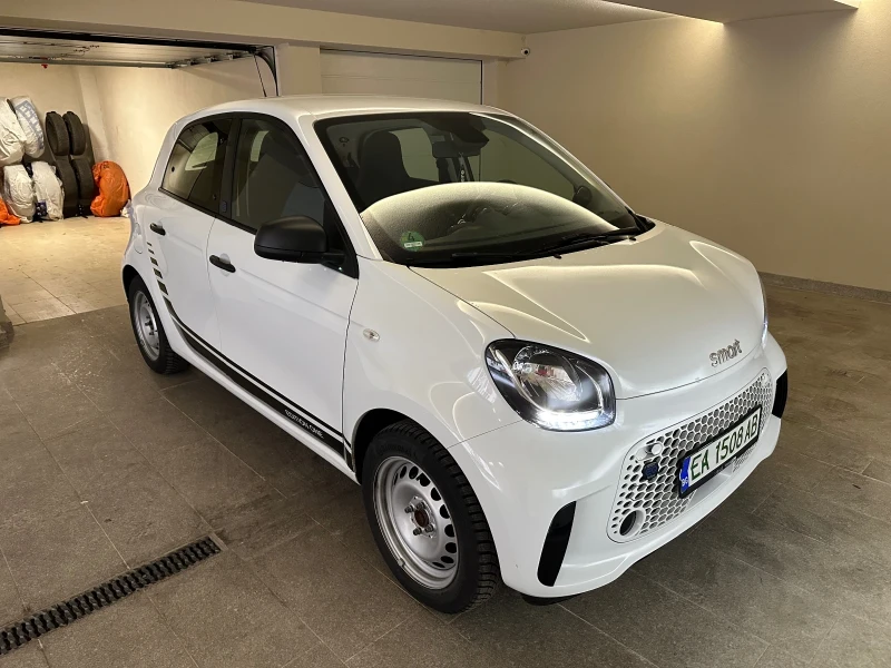 Smart Forfour, снимка 3 - Автомобили и джипове - 48095924