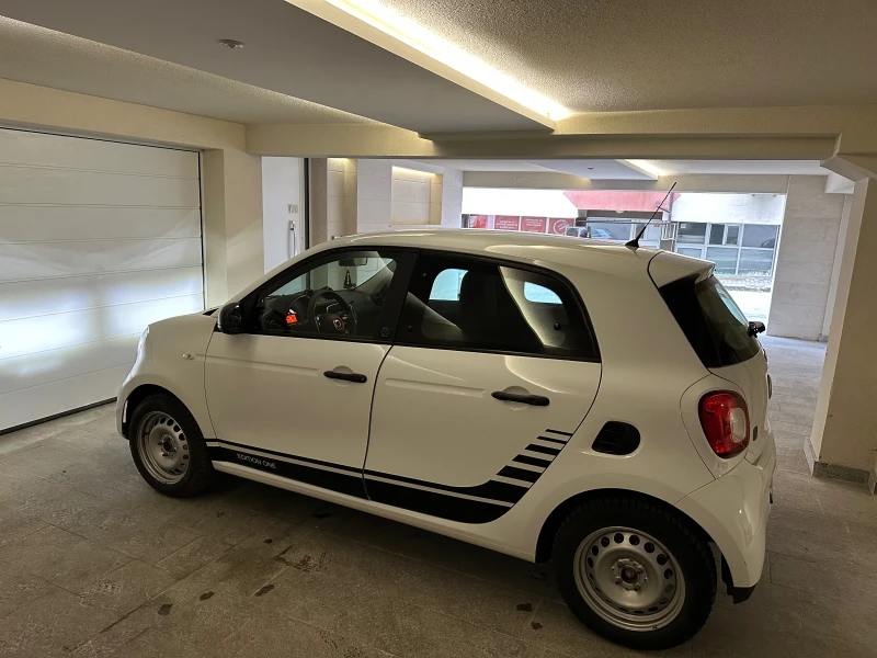 Smart Forfour, снимка 4 - Автомобили и джипове - 48095924