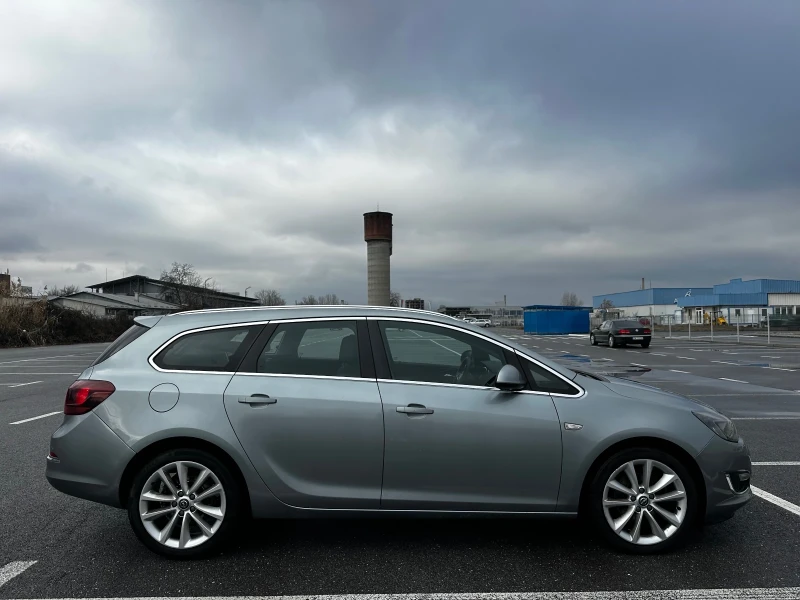 Opel Astra COSMO 1.6 CDTi 136 кс Navi* Верига* , снимка 8 - Автомобили и джипове - 48452765