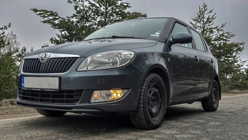 Skoda Fabia, снимка 2 - Автомобили и джипове - 48968531