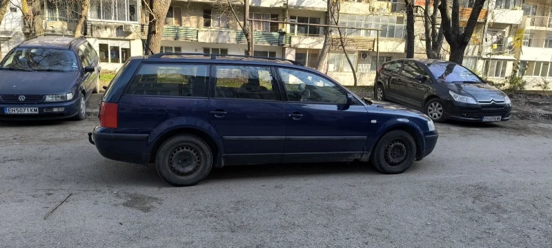 VW Passat 1.9 TDI, снимка 4 - Автомобили и джипове - 49439322