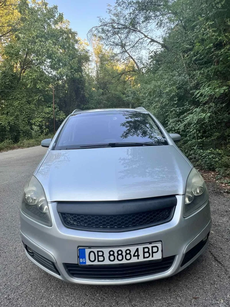 Opel Zafira, снимка 1 - Автомобили и джипове - 49486295