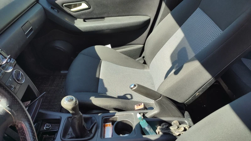 Mercedes-Benz A 180, снимка 10 - Автомобили и джипове - 52667880
