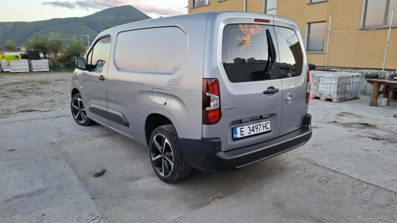 Opel Combo, снимка 6 - Автомобили и джипове - 52670237