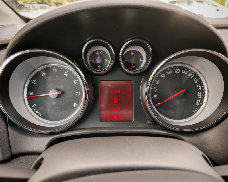 Opel Astra 1.4 ФАБРИЧНА ГАЗ, снимка 14 - Автомобили и джипове - 52072338