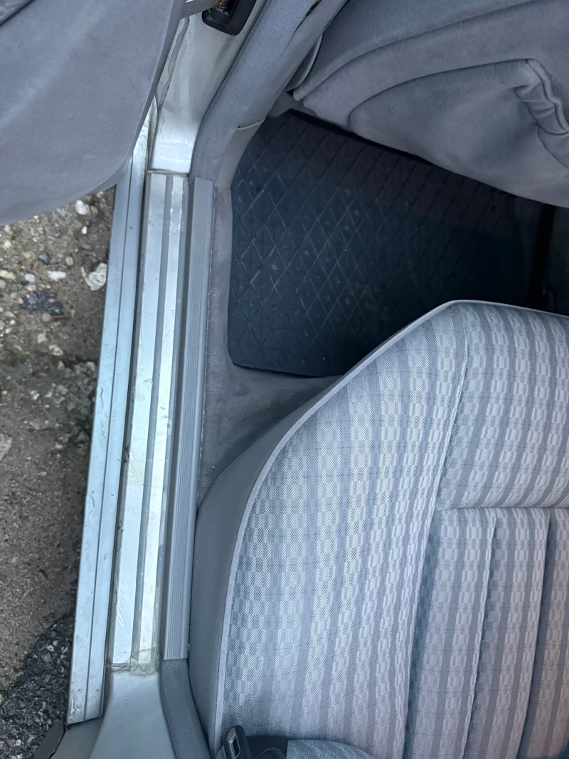 Mercedes-Benz 124, снимка 14 - Автомобили и джипове - 52296528