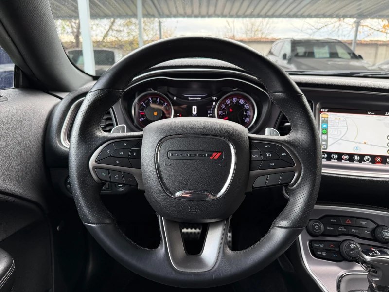 Dodge Challenger R/T 5.7 HEMI, снимка 11 - Автомобили и джипове - 52503808