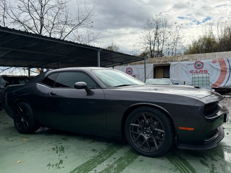 Dodge Challenger R/T 5.7 HEMI, снимка 3 - Автомобили и джипове - 52503808