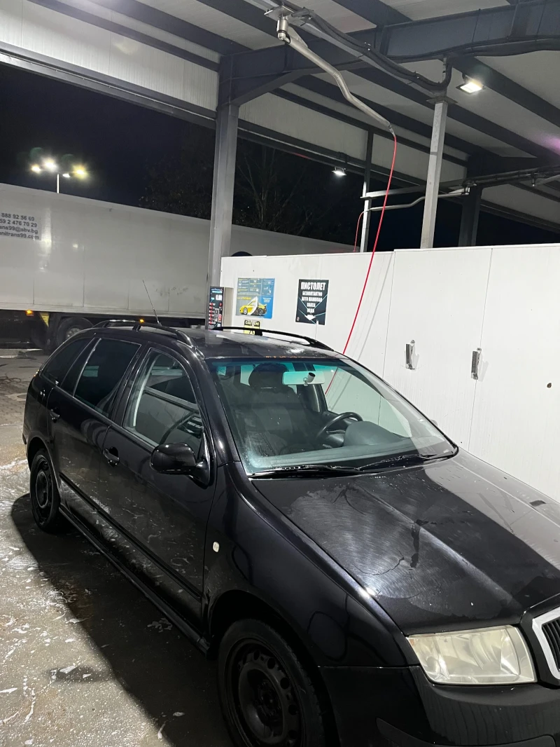 Skoda Fabia, снимка 2 - Автомобили и джипове - 52662414
