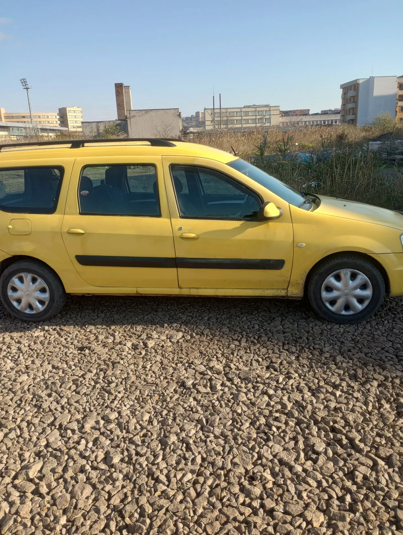 Dacia Logan 1.6, снимка 4 - Автомобили и джипове - 52834530