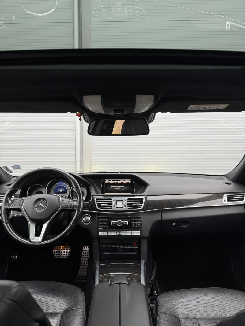 Mercedes-Benz E 350 Перфектна/FULL екстри!, снимка 6 - Автомобили и джипове - 53132415