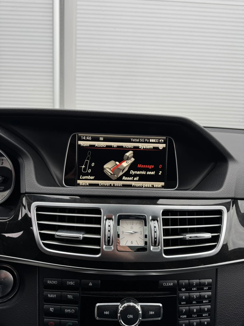 Mercedes-Benz E 350 Перфектна/FULL екстри!, снимка 10 - Автомобили и джипове - 53132415