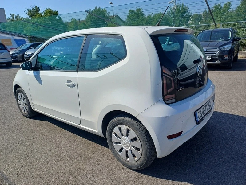 VW Up 1.0 i - изображение 4